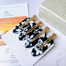 Load image into Gallery viewer, Sc3d17f06abe14f53a760c1e5af1c3db58